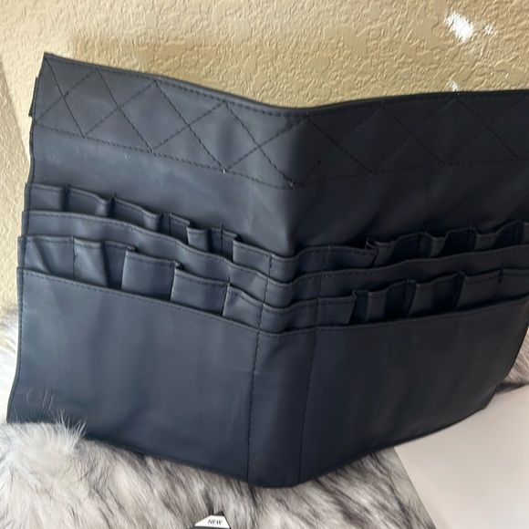 Elf Makeup Artist Brush Belt - Picture 3 of 4